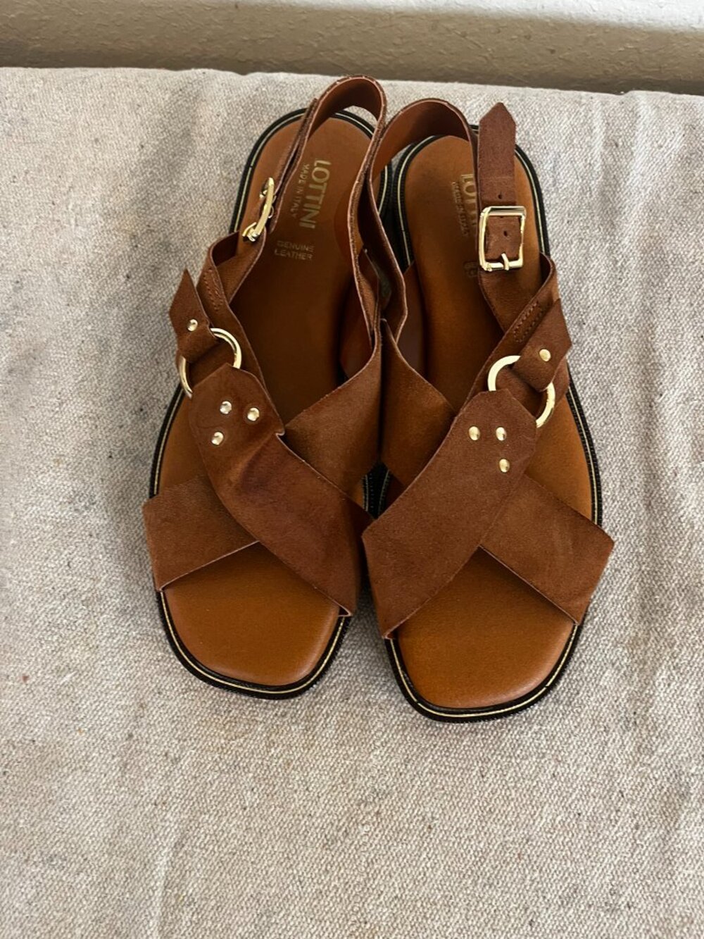 Lottini Woman's Brown Suede Sling Back Crisscross Buckle Flat Sandals Sz 40 - Picture 10 of 10